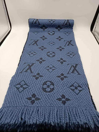 LOUIS VUITTON Logomania scarf