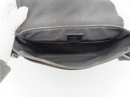 LOUIS VUITTON Damier Graphite District Messenger Bag PM