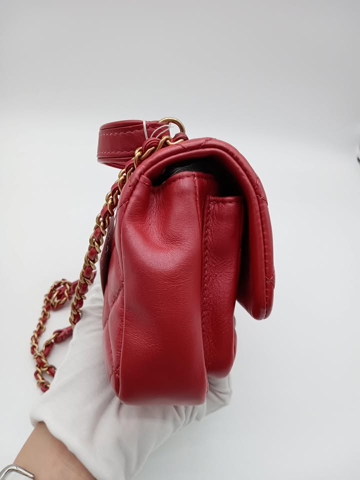 CHANEL Diamond Quilted Two-way