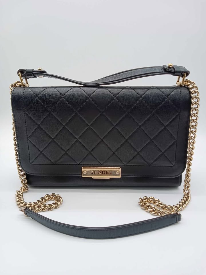 CHANEL Label Click Quilted Flap