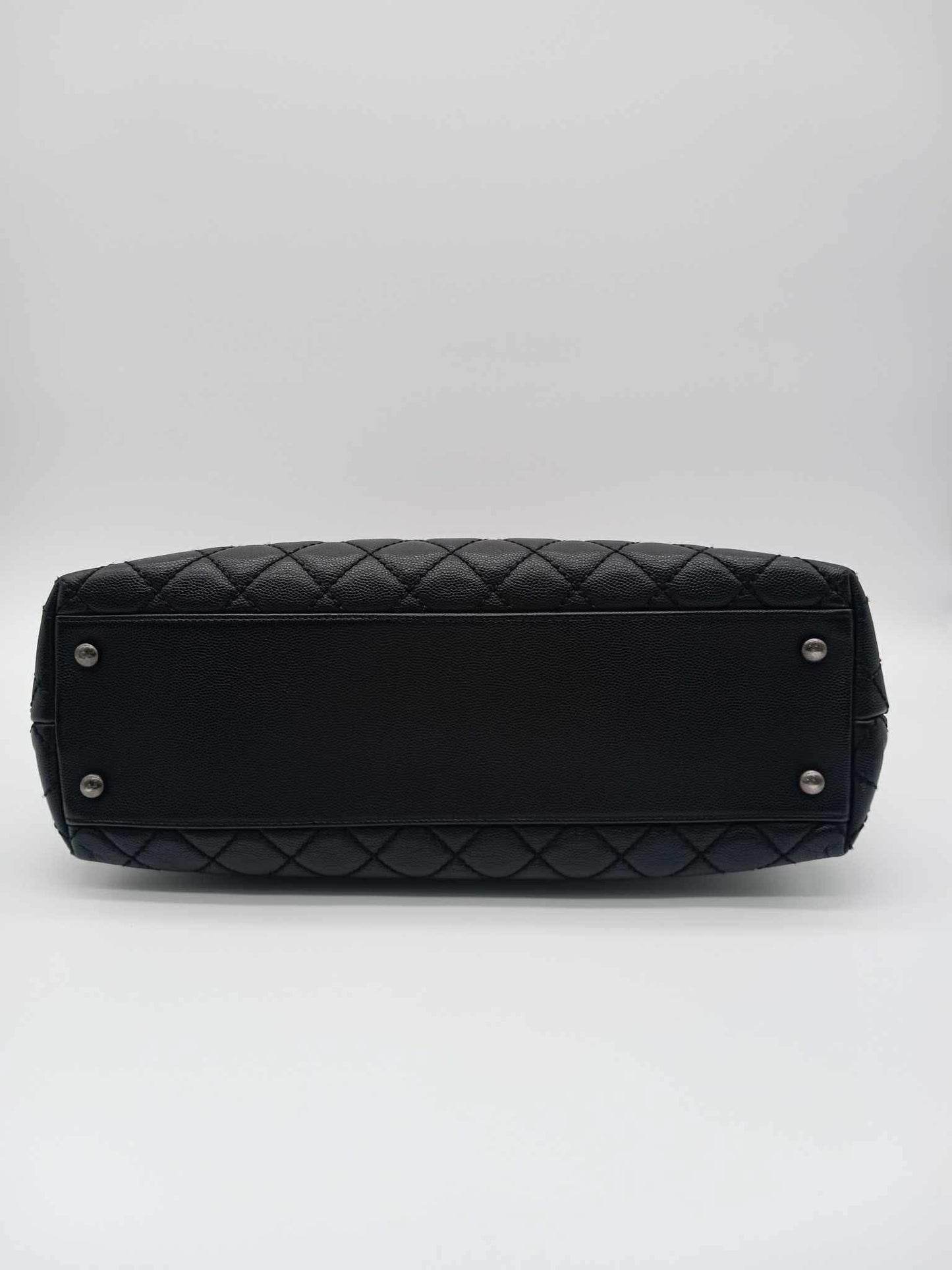 CHANEL Caviar Quilted Top Handle