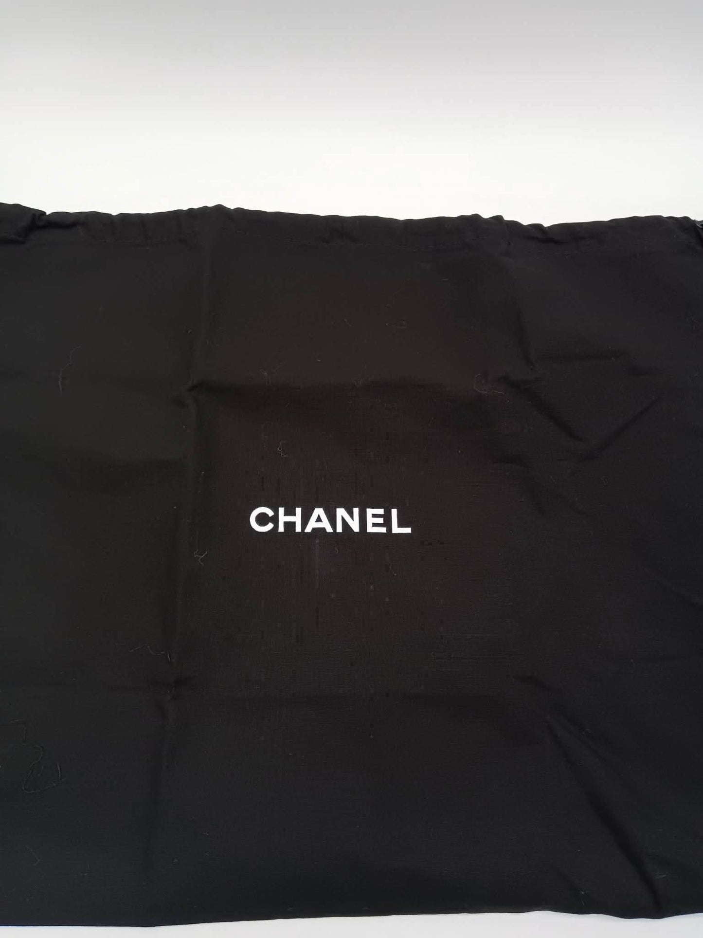 CHANEL Shiny Caviar Quilted Leboy