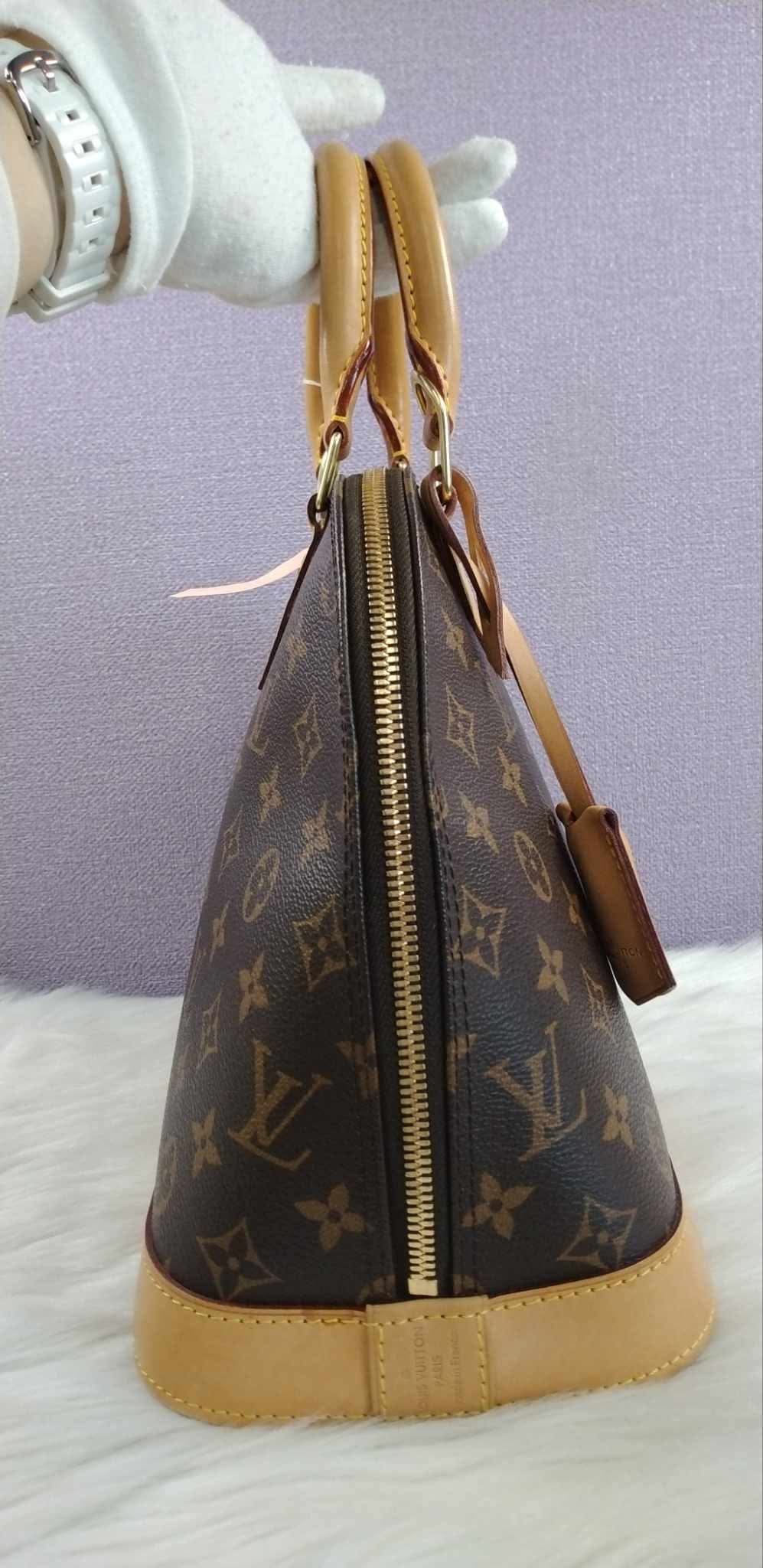LOUIS VUITTON Monogram Alma