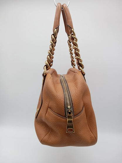 PRADA Vitello Daino Shyoulder Bag