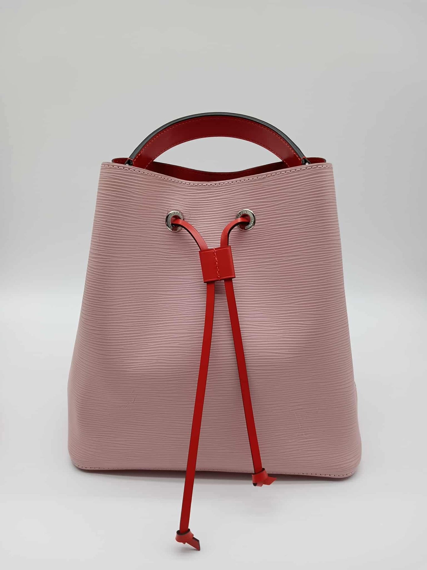 LOUIS VUITTON Epi Neo Noe BB