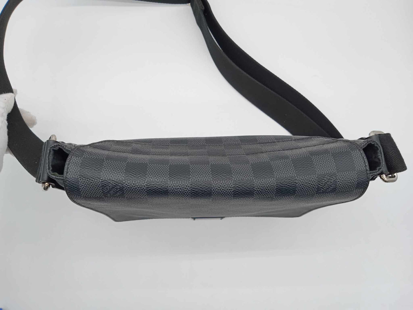 LOUIS VUITTON Damier Graphite District Messenger Bag PM