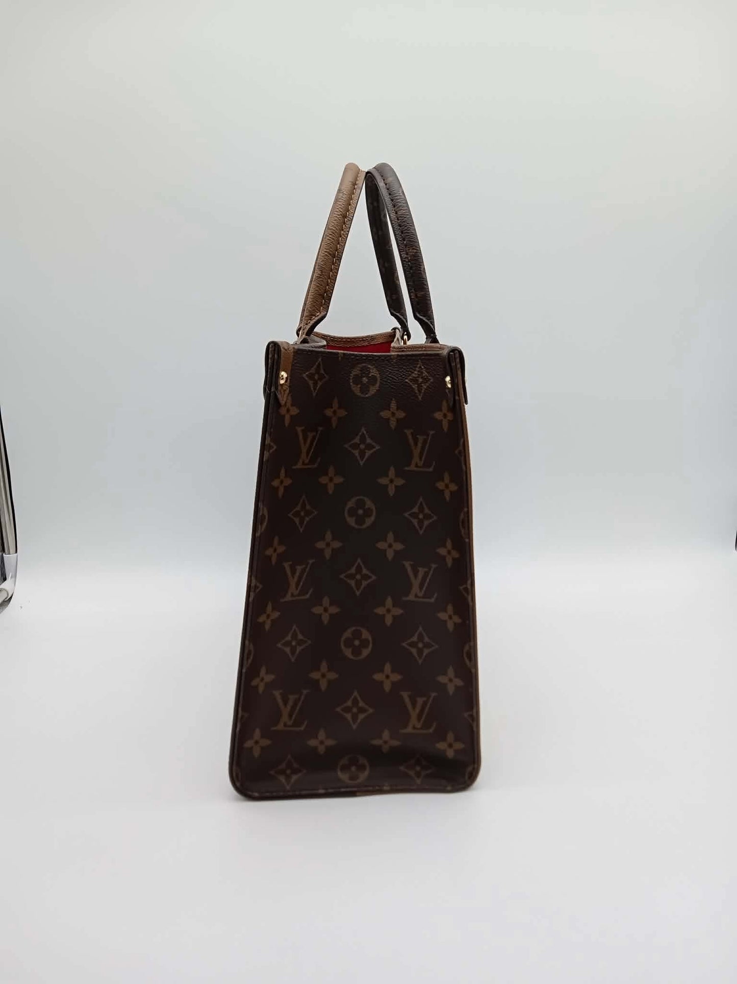 LOUIS VUITTON Monogram Reverse On The GO MM