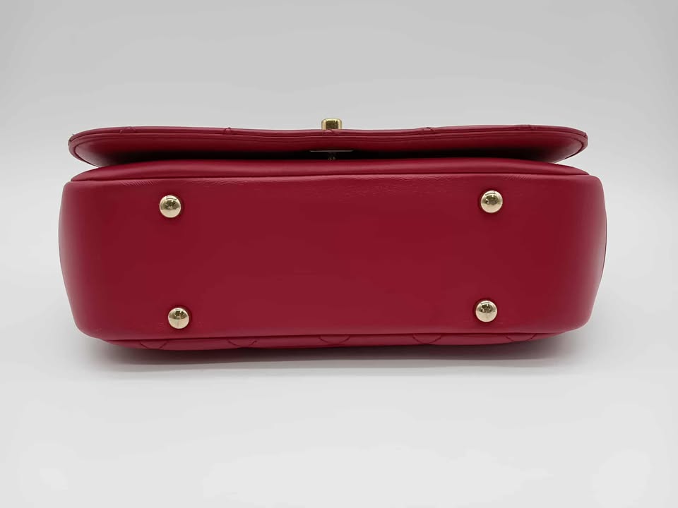 CHANEL Lambskin Carry Chic Flap