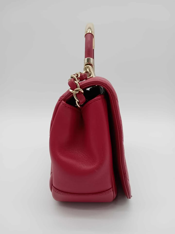 CHANEL Lambskin Carry Chic Flap