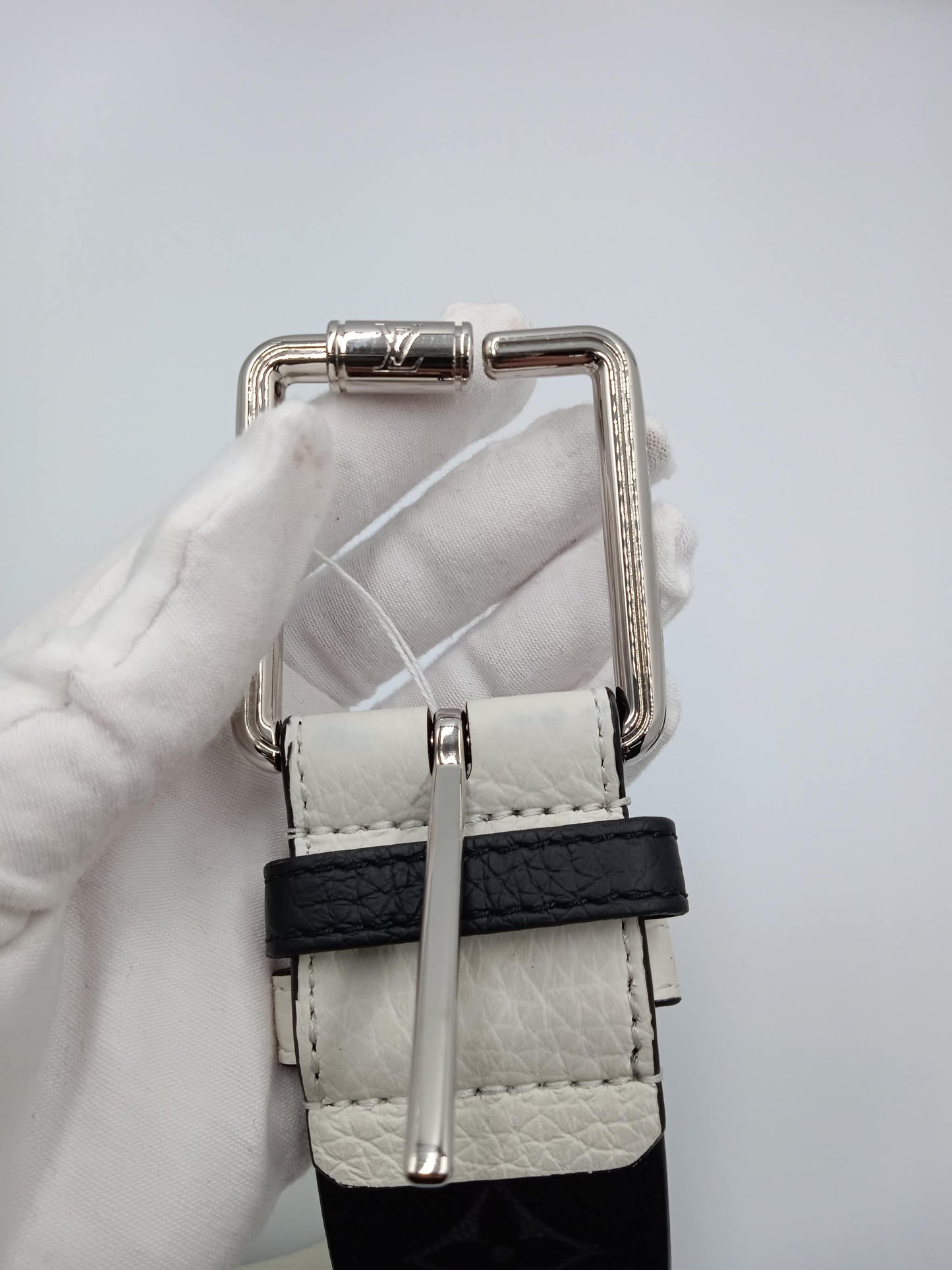 LOUIS VUITTON Reverse Monogram Eclipse Belt