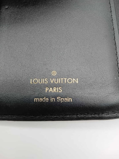LOUIS VUITTON Monogram Reverse Dauphine Trifold Wallet