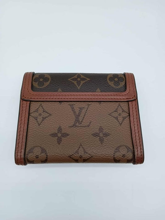 LOUIS VUITTON Monogram Reverse Dauphine Trifold Wallet