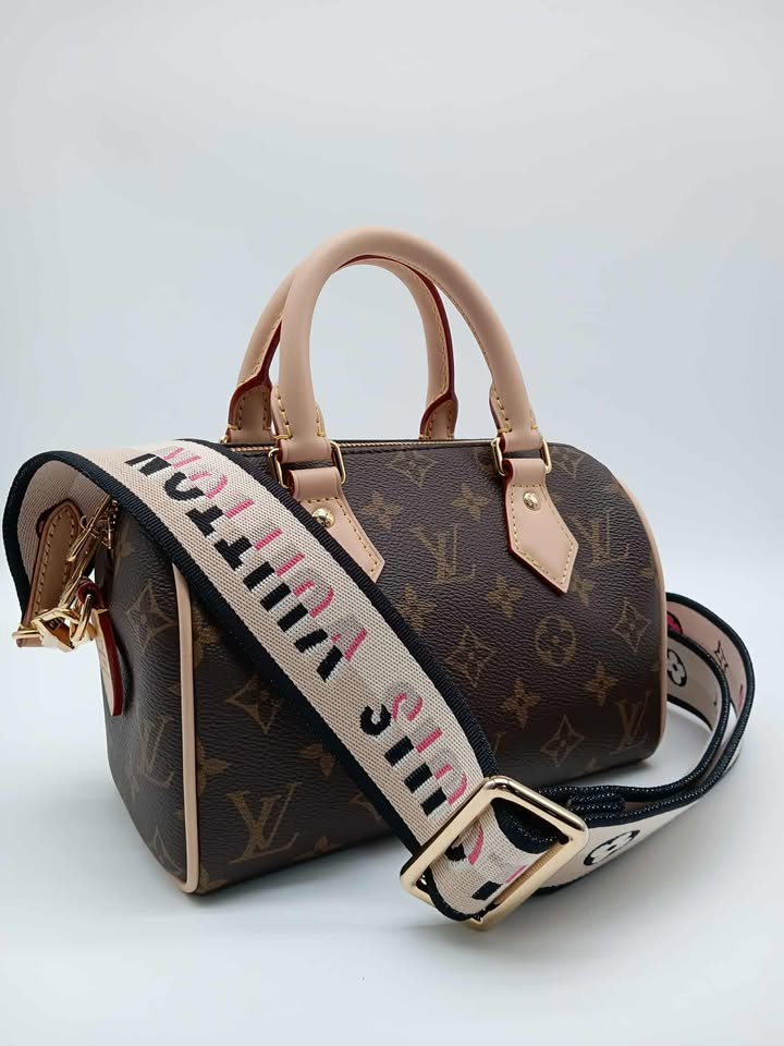 LOUIS VUITTON Monogram Bando 20