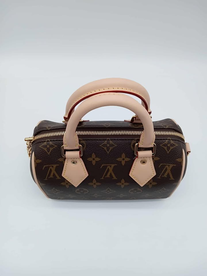 LOUIS VUITTON Monogram Bando 20