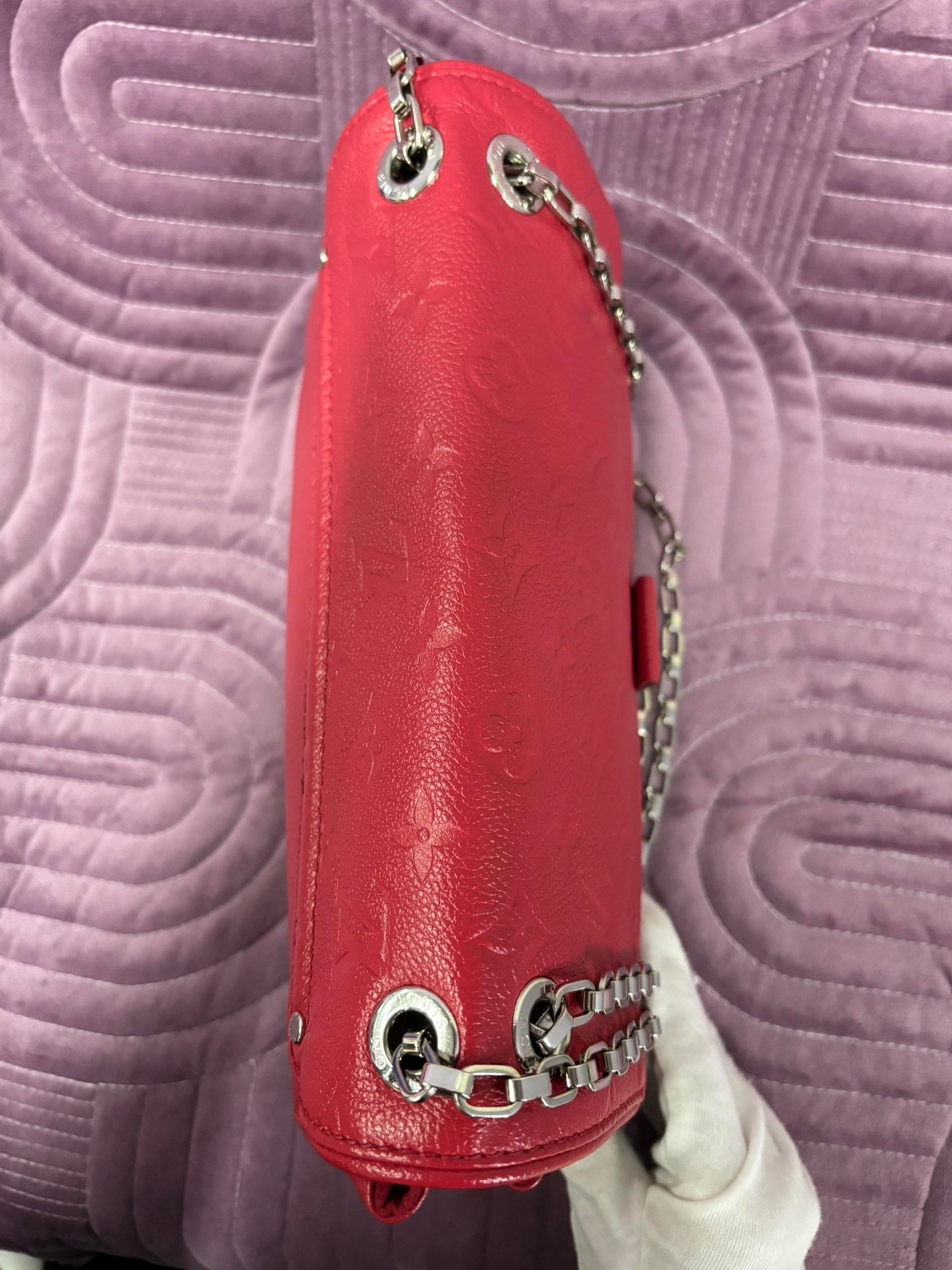 LOUIS VUITTON Saint Germaine