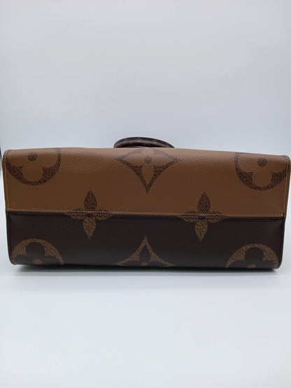 LOUIS VUITTON Reverse Monogram OTG MM