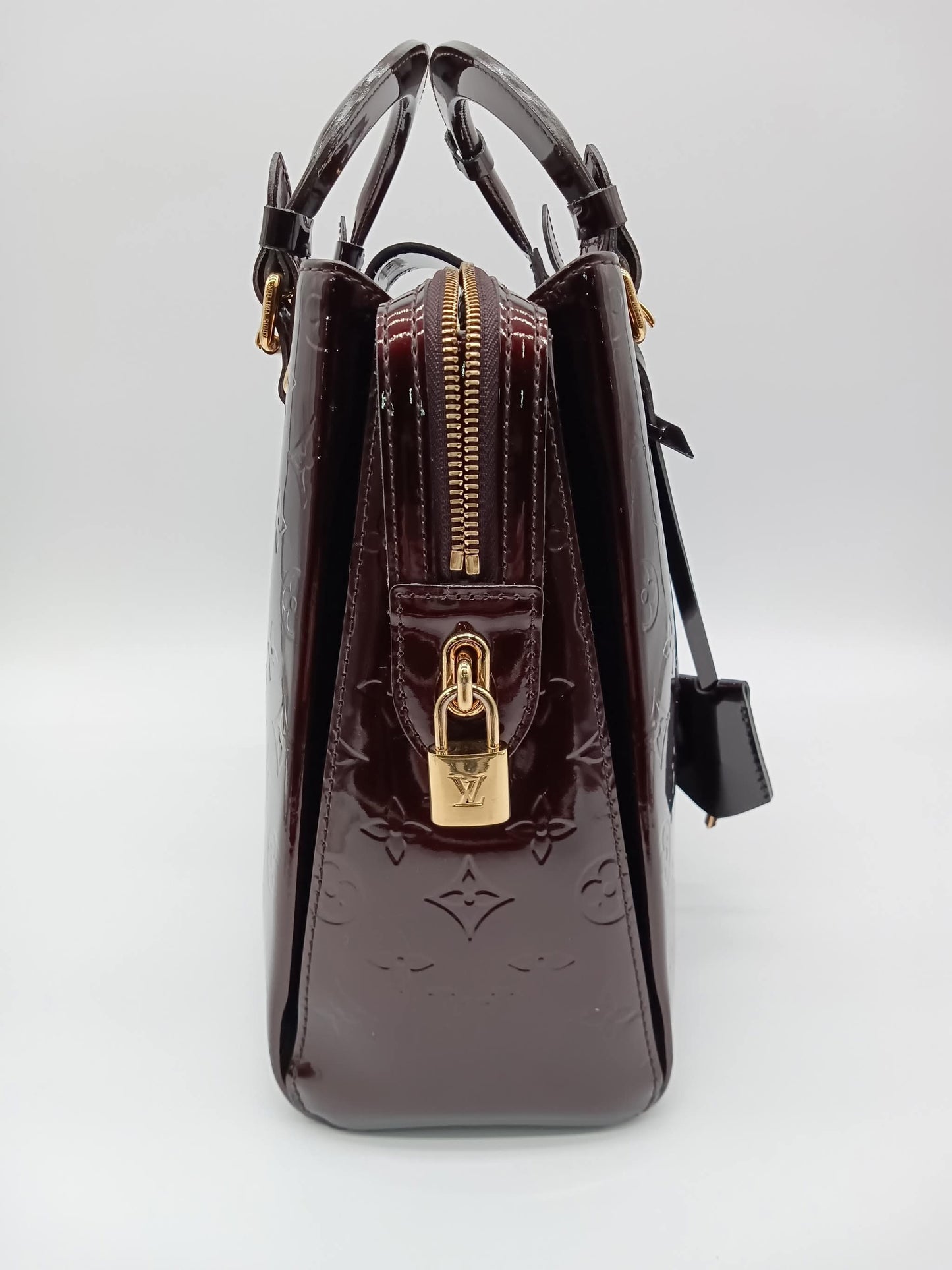 LOUIS VUITTON Vernis Melrose Avenue Amarante