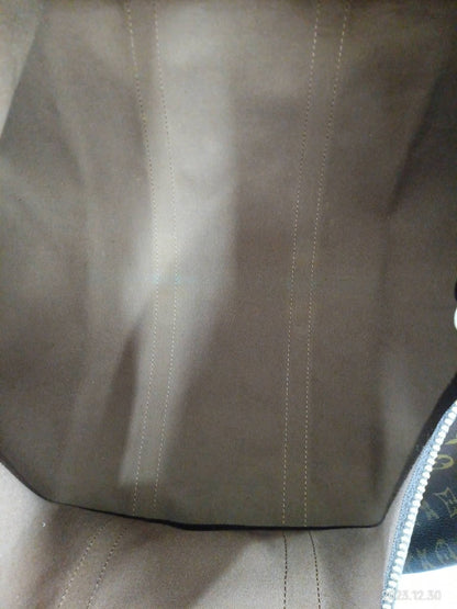 LOUIS VUITTON Monogram Keepall Bandouliere 55