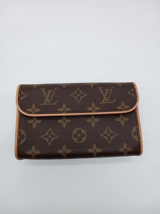LOUIS VUITTON Pochette Florentine XS