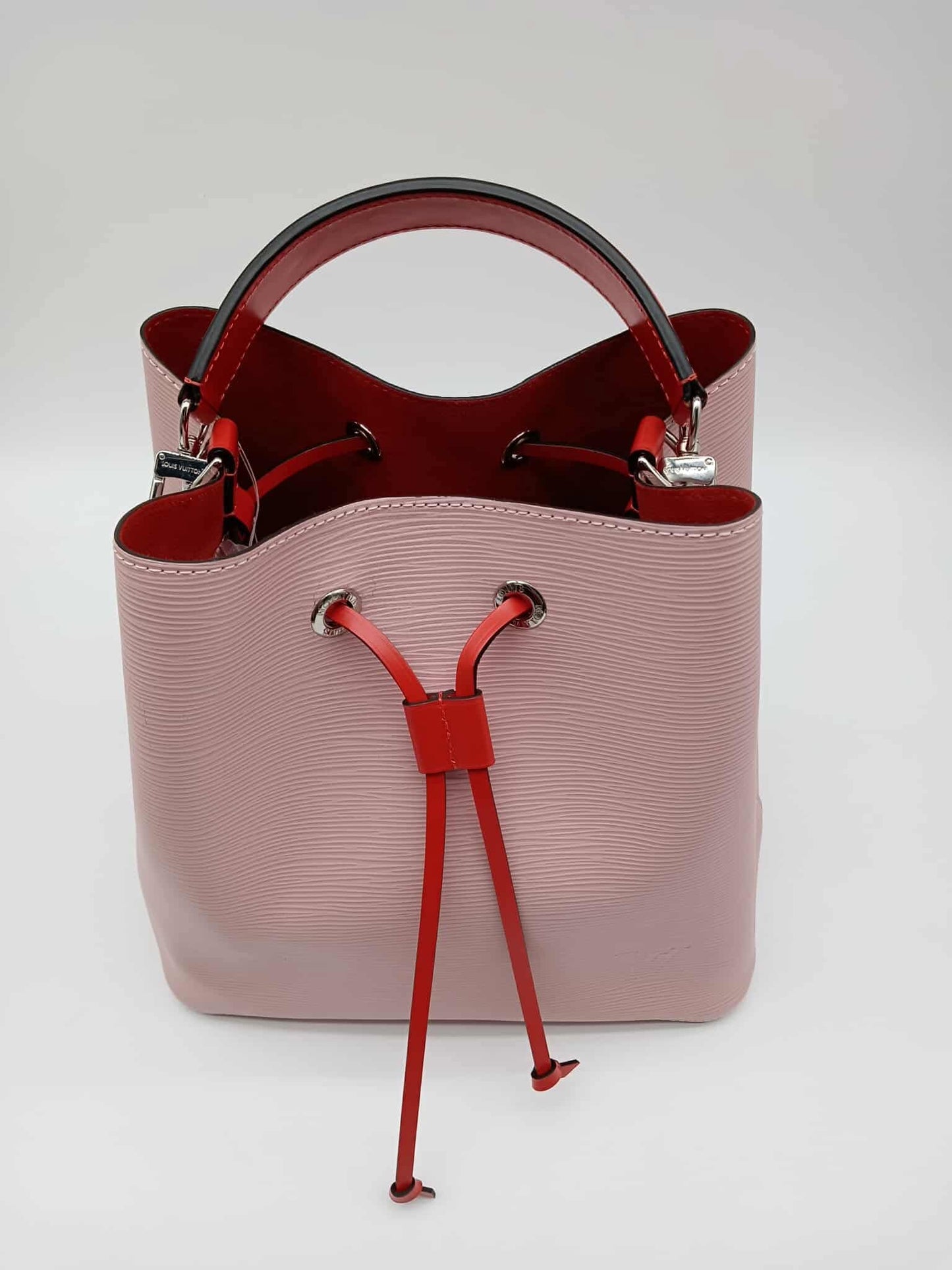 LOUIS VUITTON Epi Neo Noe BB