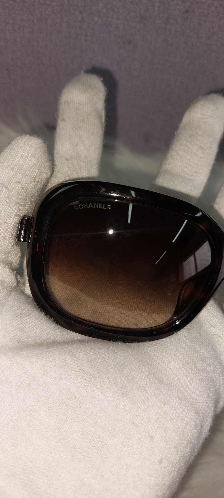CHANEL Sunglasses