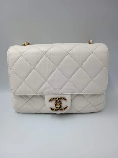 CHANEL Aged Calfskin Accordion Seasonal Flap