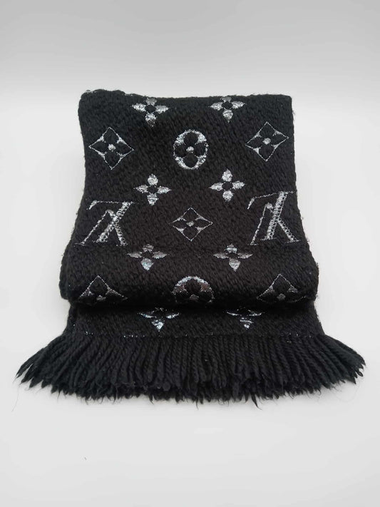 LOUIS VUITTON Echarpe Logomania Scarf