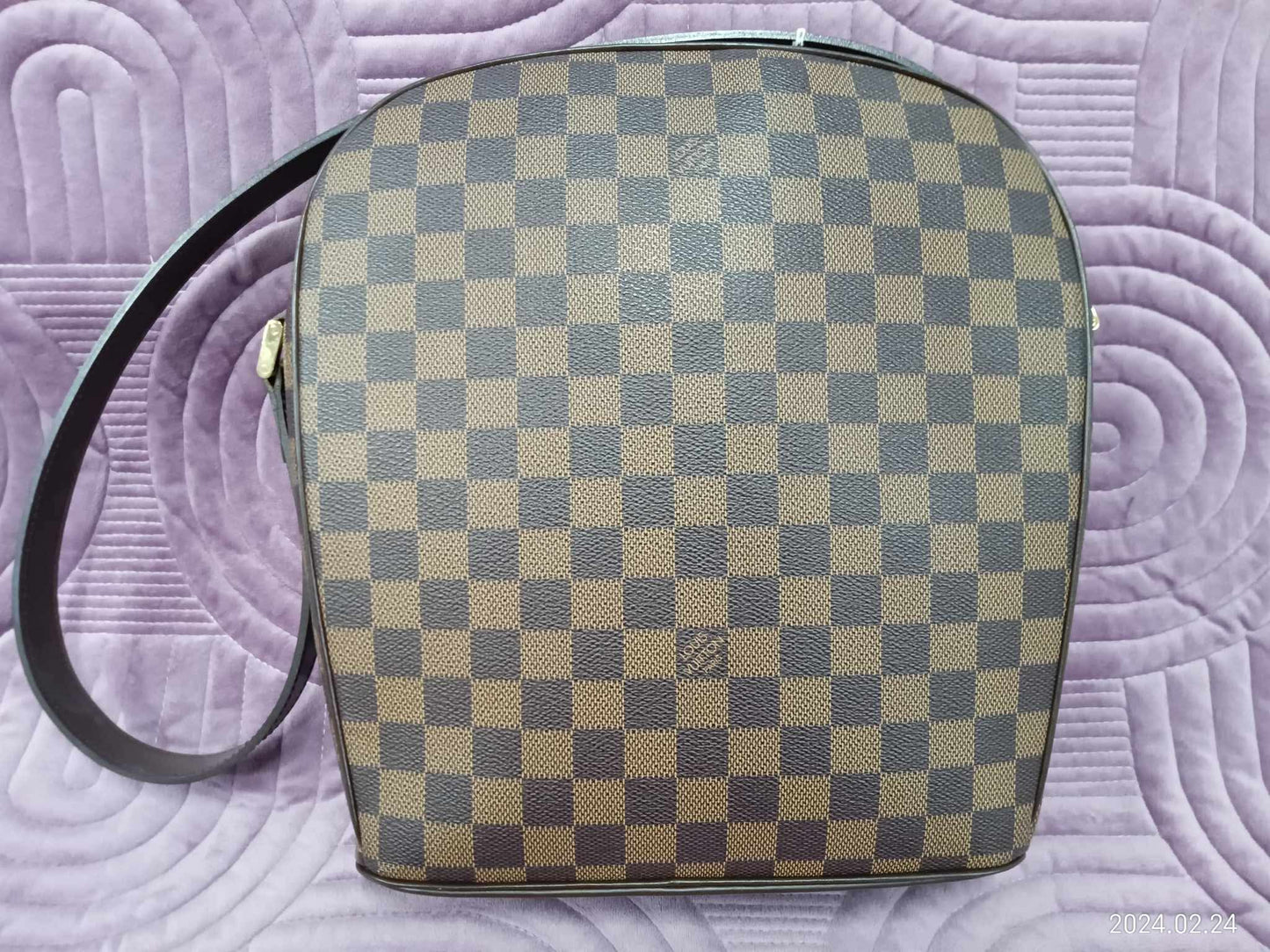 LOUIS VUITTON Damier Epanema GM