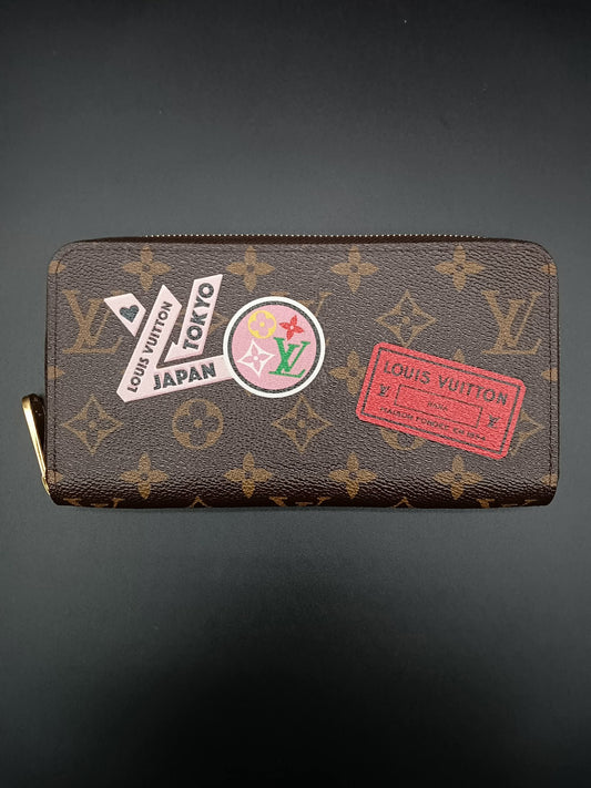 LOUIS VUITTON World Tour Zippy Wallet
