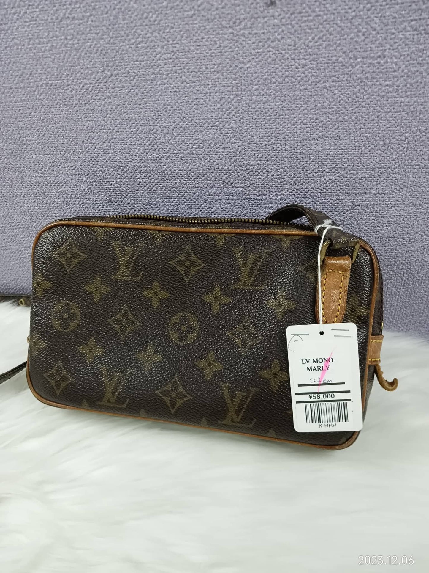LOUIS VUITTON Monogram Marly
