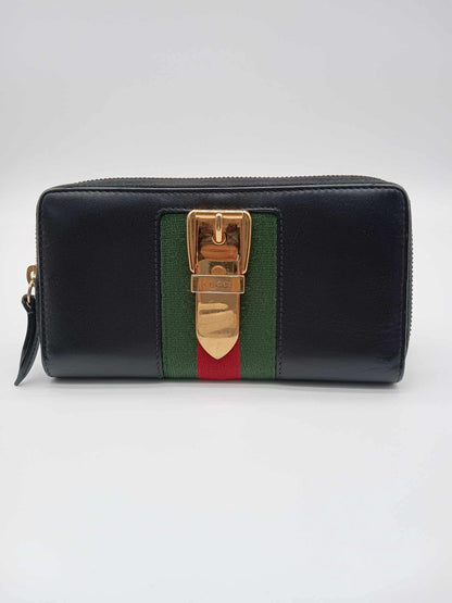 GUCCI Zippy Wallet