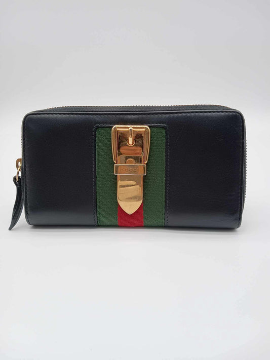 GUCCI Zippy Wallet