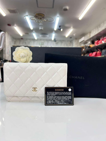 CHANEL Caviar Quilted Classic WOC