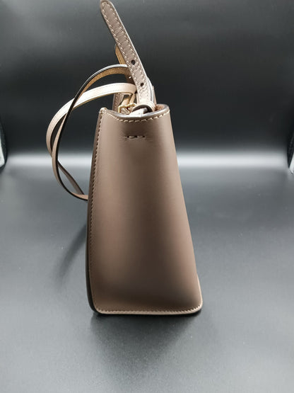 FENDI Vitello King Way