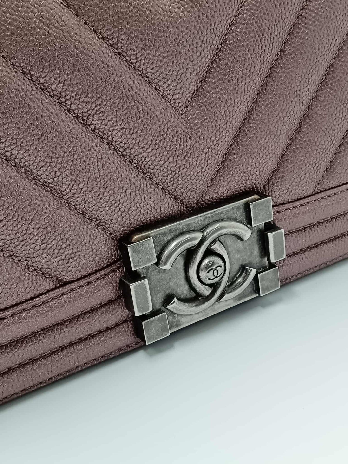 CHANEL Caviar Skin V-Stitch Leboy