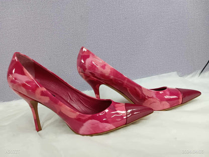 LOUIS VUITTON Heels