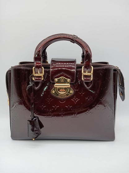 LOUIS VUITTON Vernis Melrose Avenue Amarante
