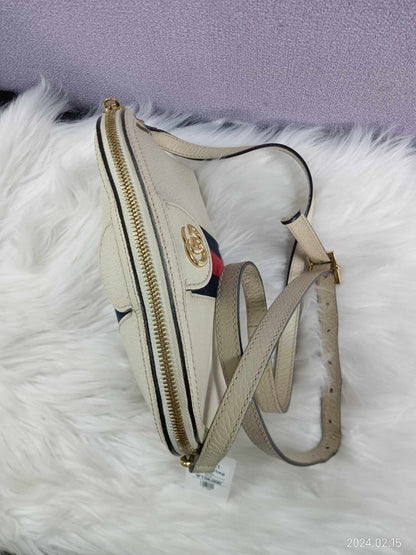 GUCCI Sherryline Sling Bag