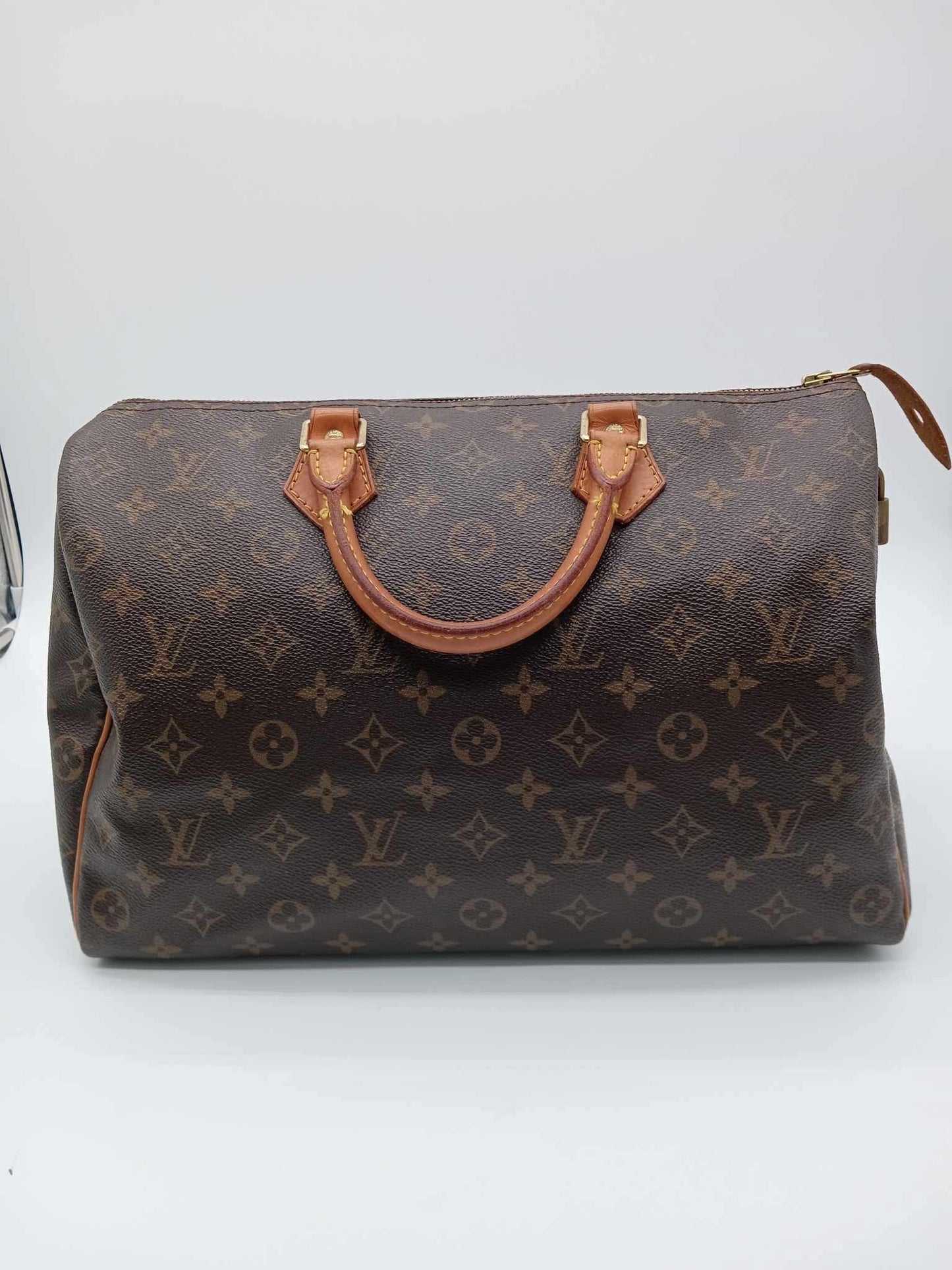LOUIS VUITTON Monogram Speedy 35