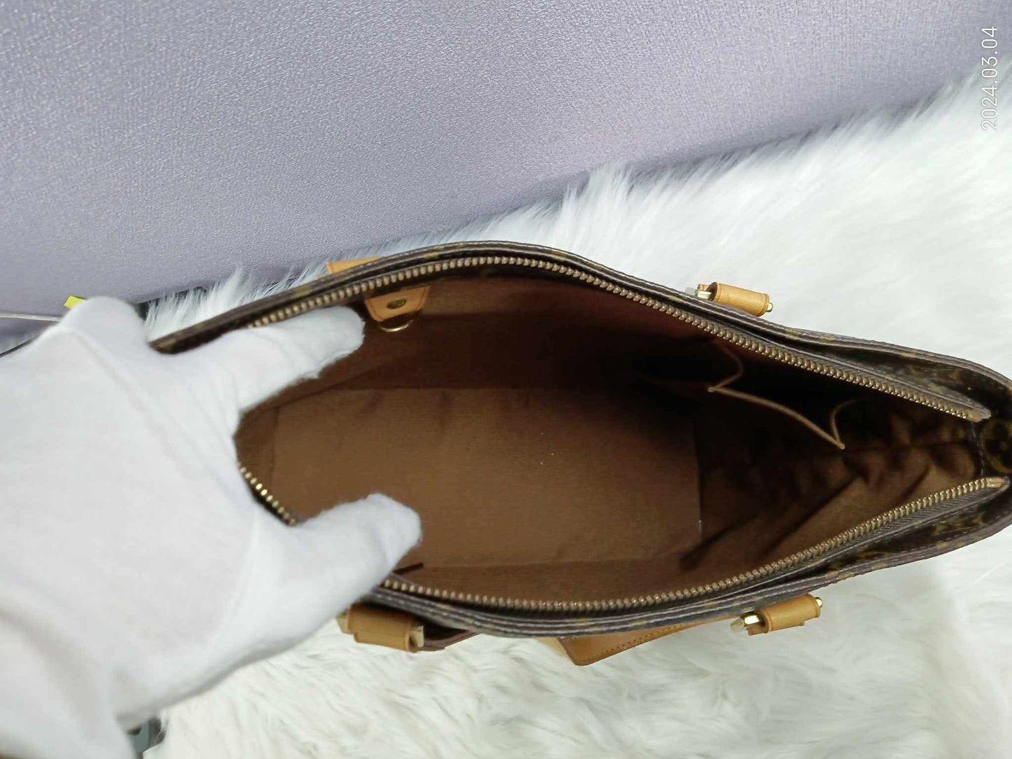 LOUIS VUITTON Monogram Piano