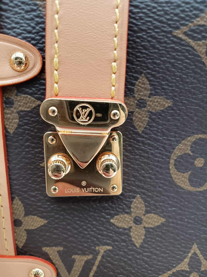 LOUIS VUITTON Side Trunk MM