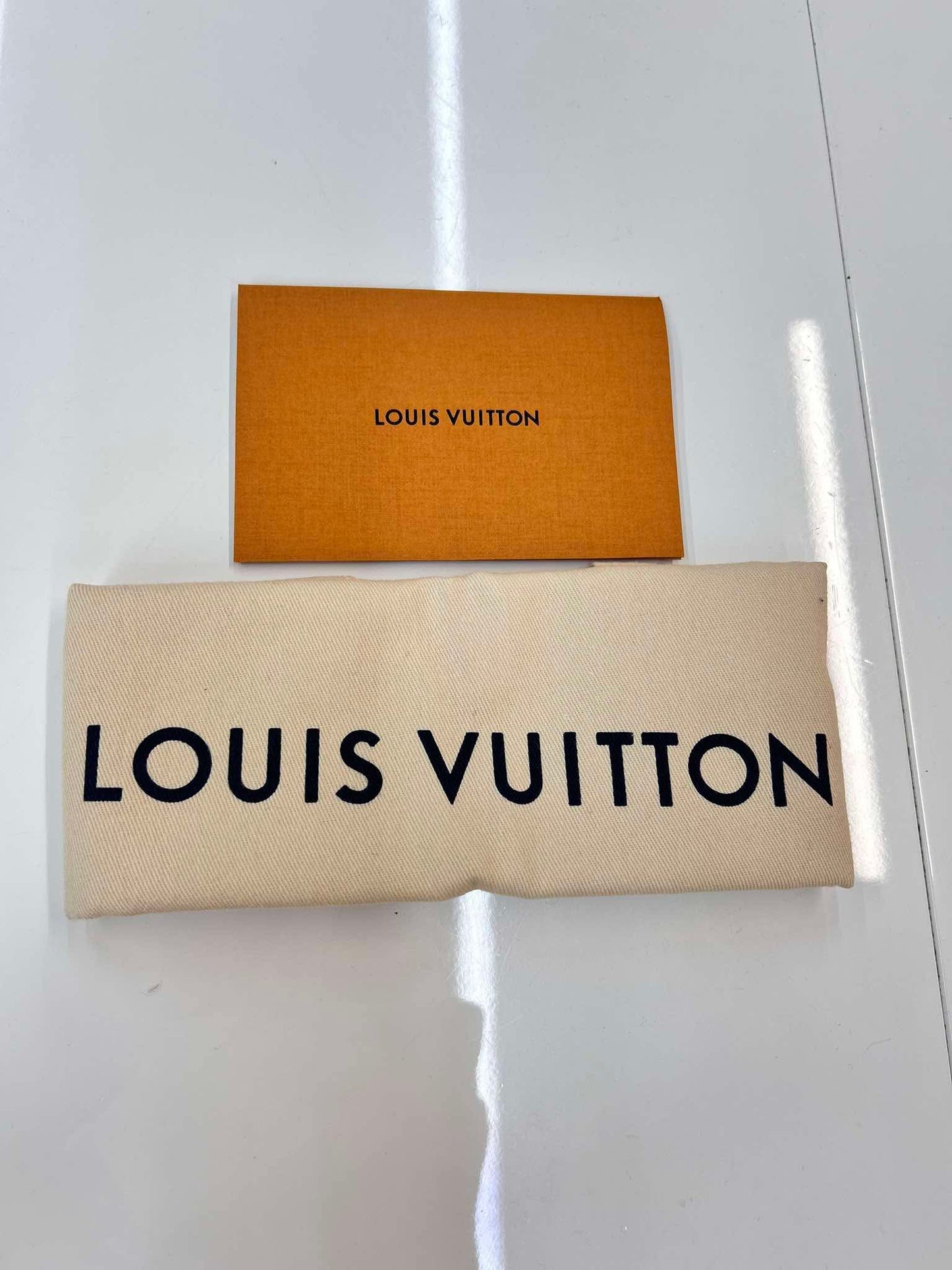LOUIS VUITTON Damier Favorite MM