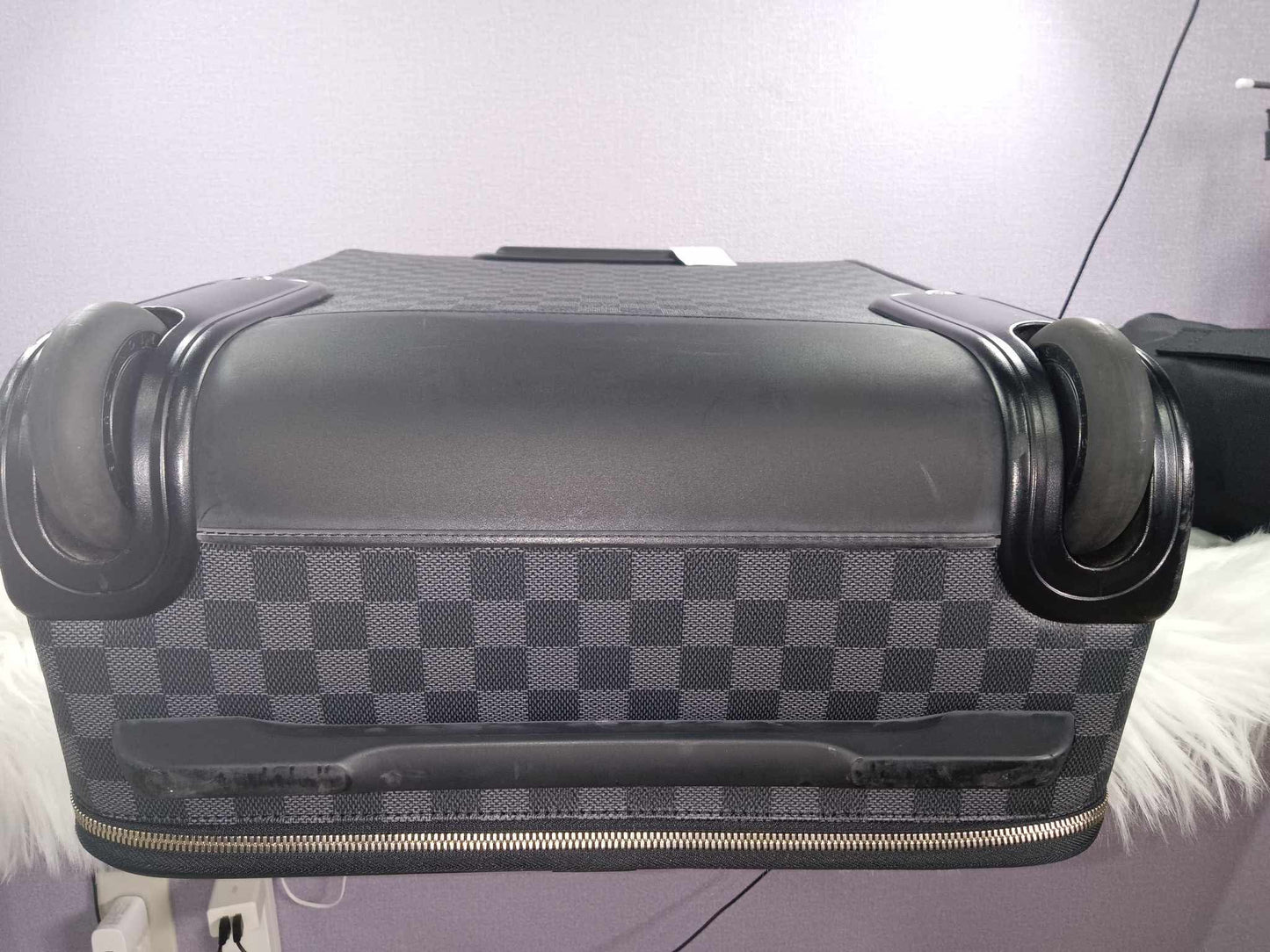 LOUIS VUITTON Damier Graphite Pegase 55