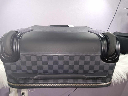 LOUIS VUITTON Damier Graphite Pegase 55