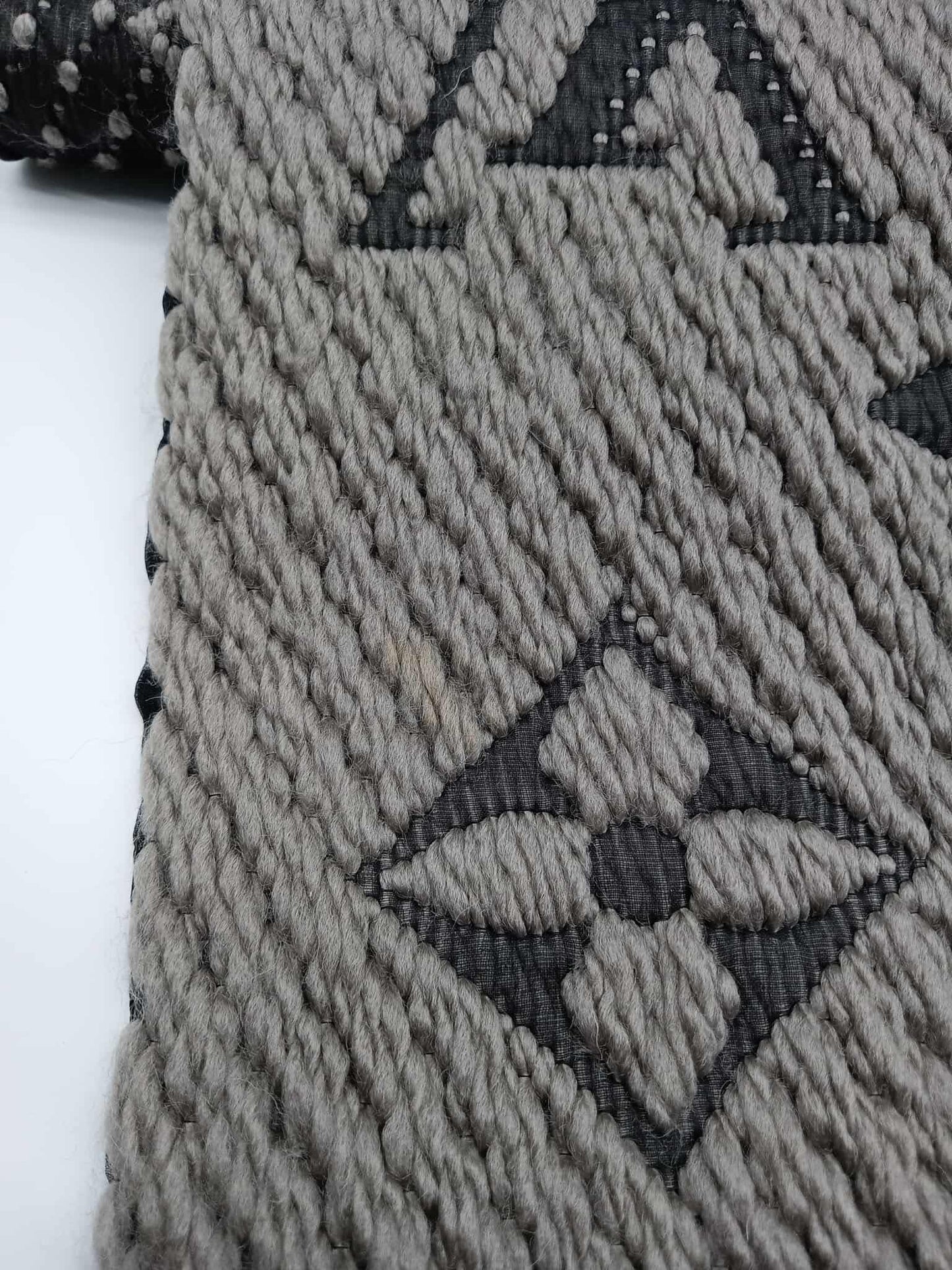 LOUIS VUITTON Echarpe Logomania Scarf