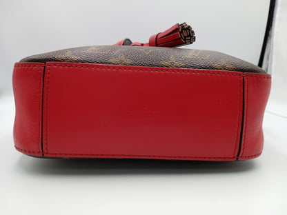 LOUIS VUITTON Monogram Saintonge Bag