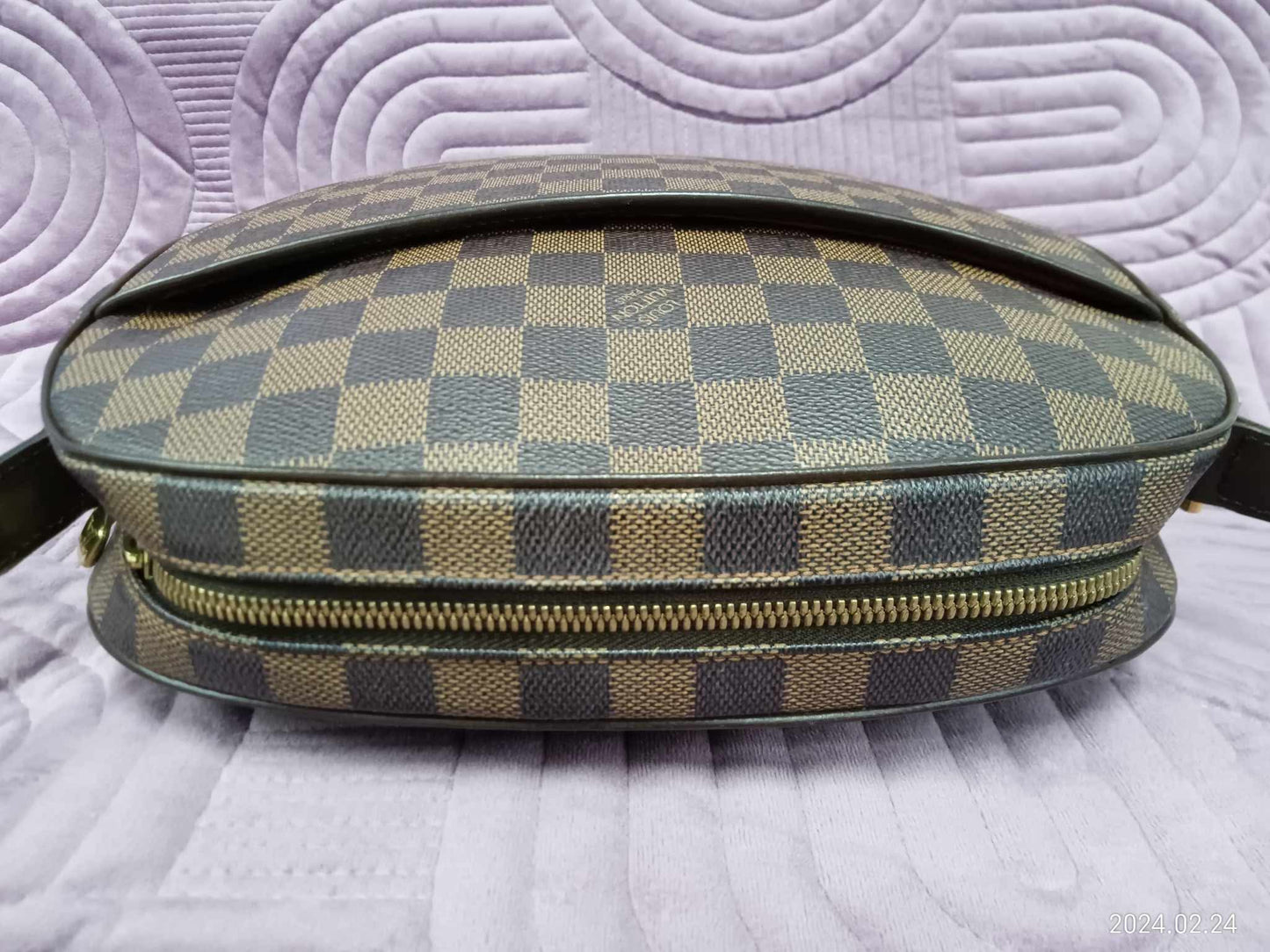 LOUIS VUITTON Damier Epanema GM