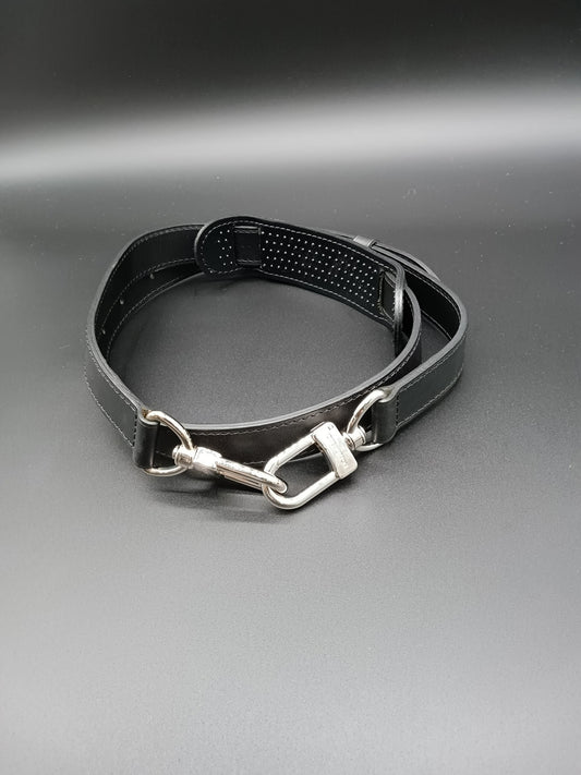 LOUIS VUITTON Black Leather Strap