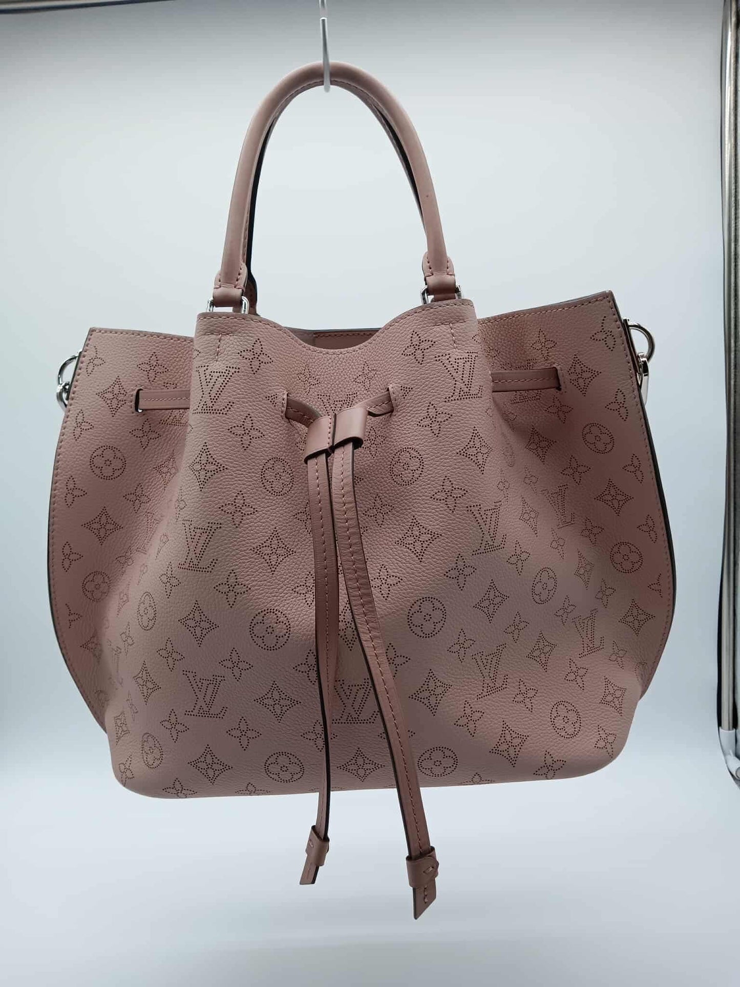 LOUIS VUITTON Mahina Girolata
