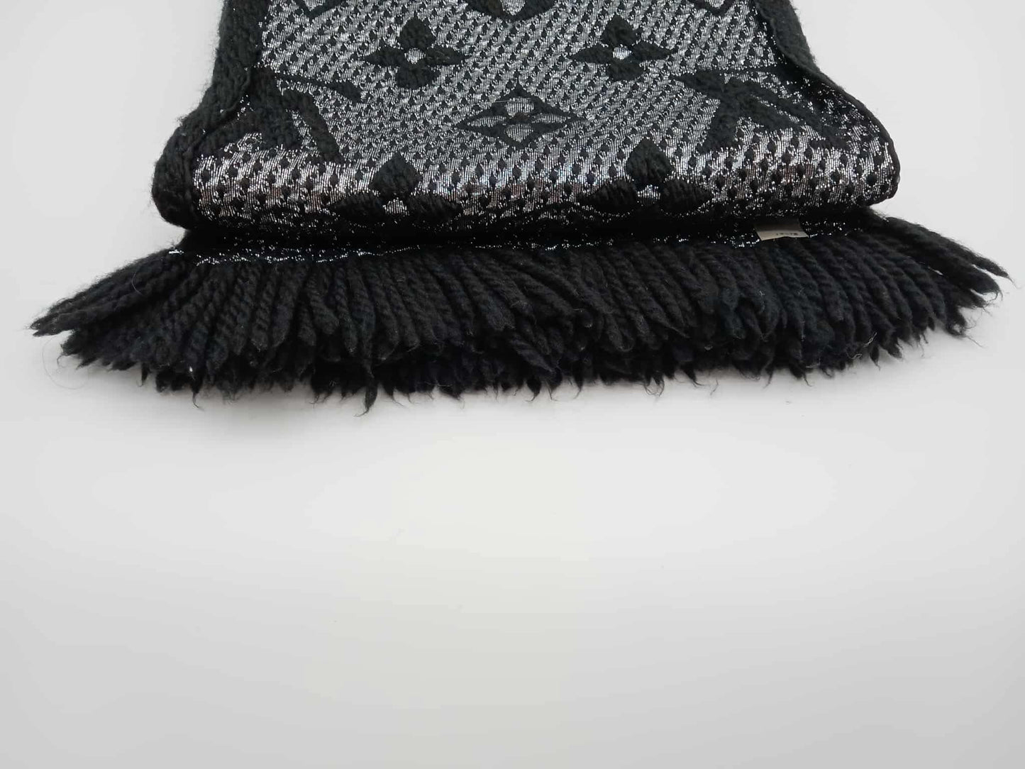LOUIS VUITTON Echarpe Logomania Scarf